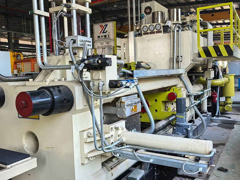 Línea de extrusión de perfiles de aluminio automática